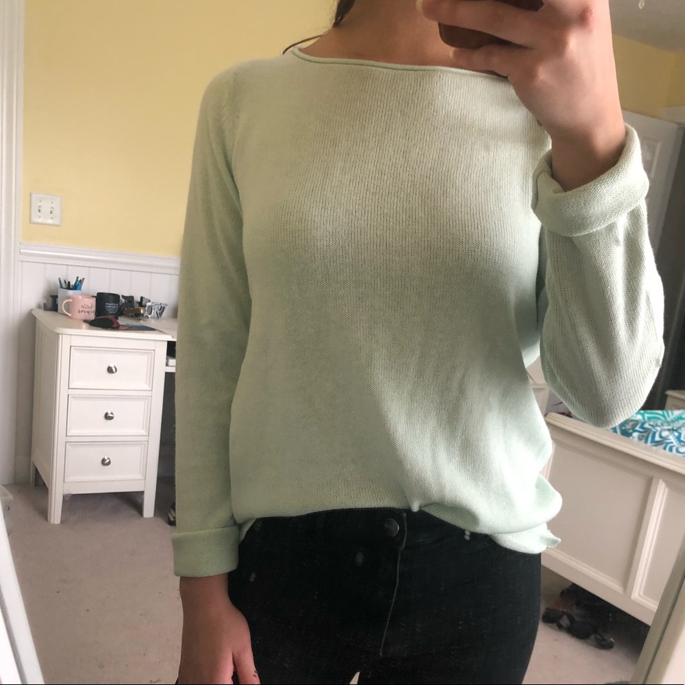 Old Navy Crew Neck Sweater
